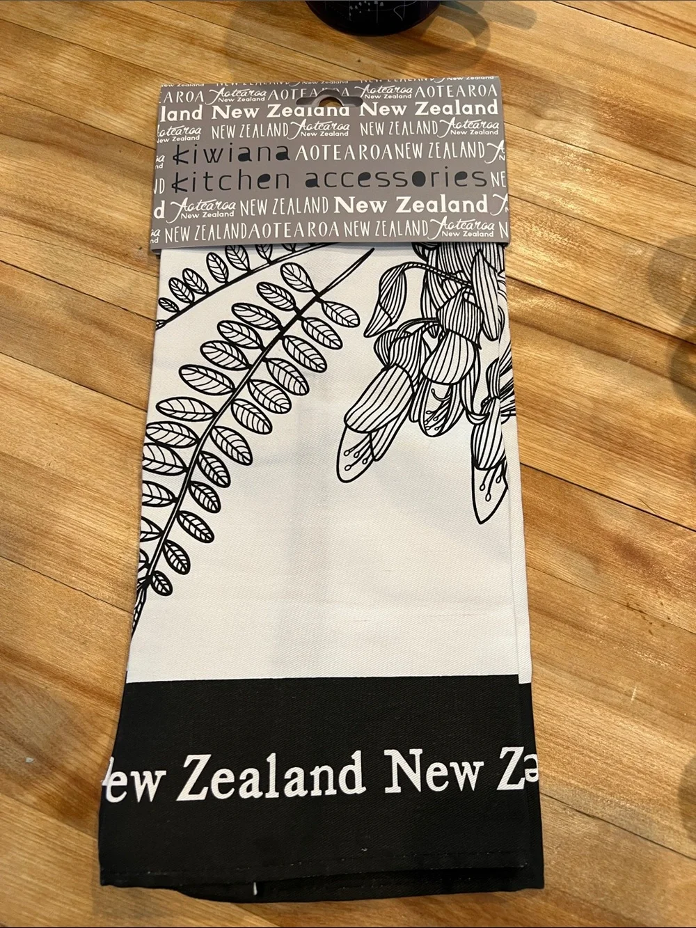 New Zealand Tui native bird Kitchen dish towel NEW black and white